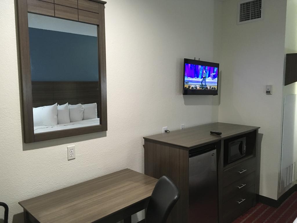 Americas Best Value Inn Decatur Esterno foto
