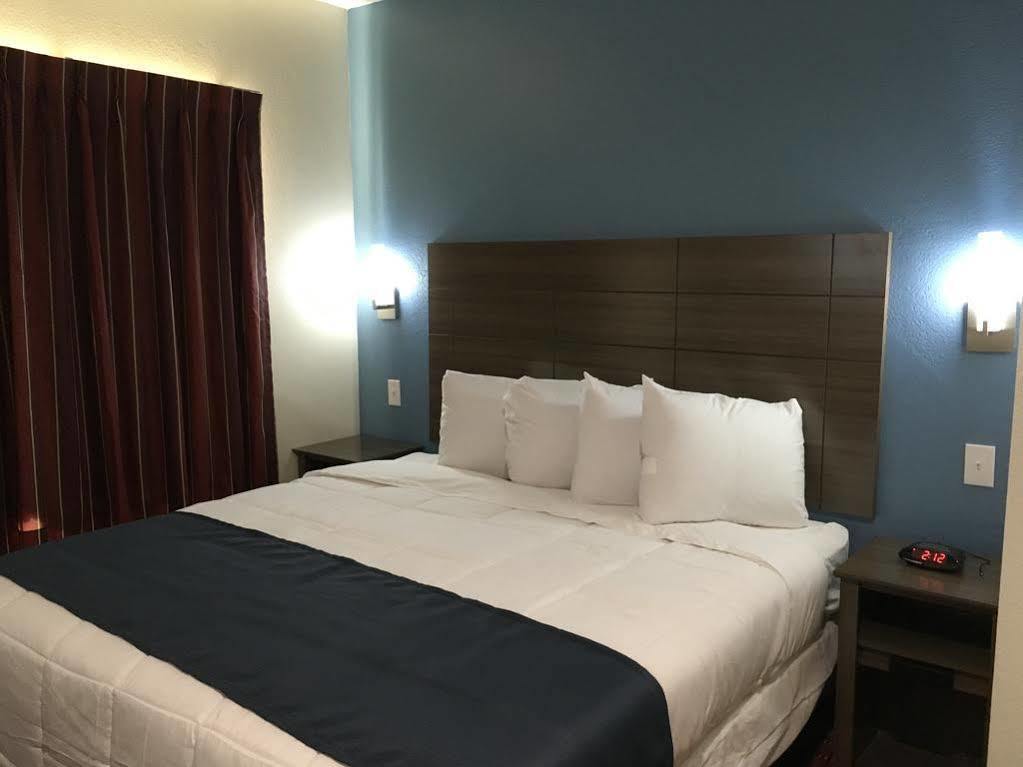 Americas Best Value Inn Decatur Esterno foto